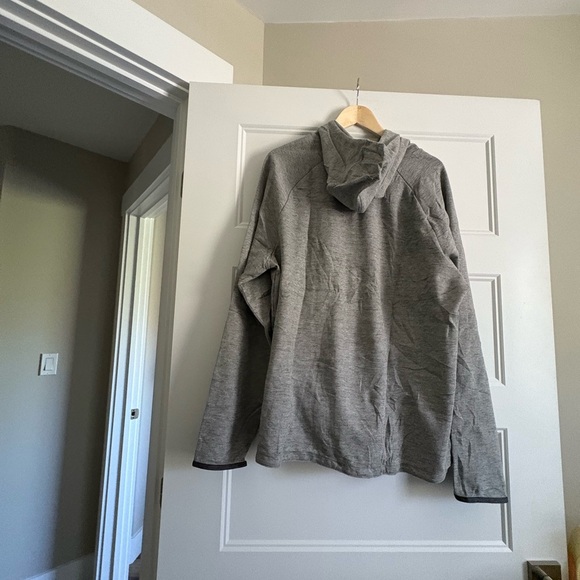 Mens explorer Pullover Hooded Sweatshirt  XL NWT ! - Picture 2 of 11